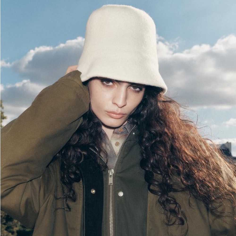 ZARA Wool Bucket Hat